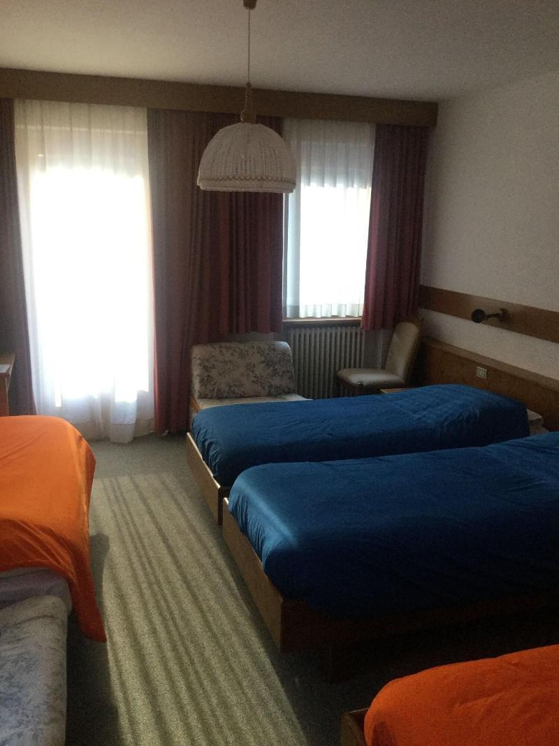 Hotel Alpenrose アッレゲ エクステリア 写真