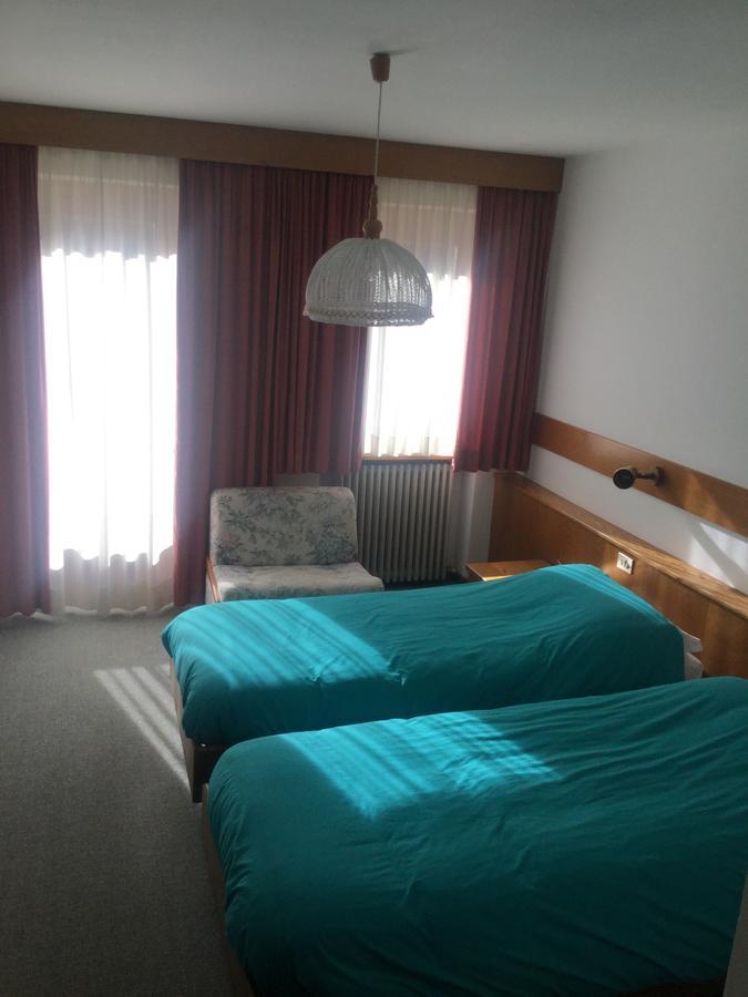 Hotel Alpenrose アッレゲ エクステリア 写真