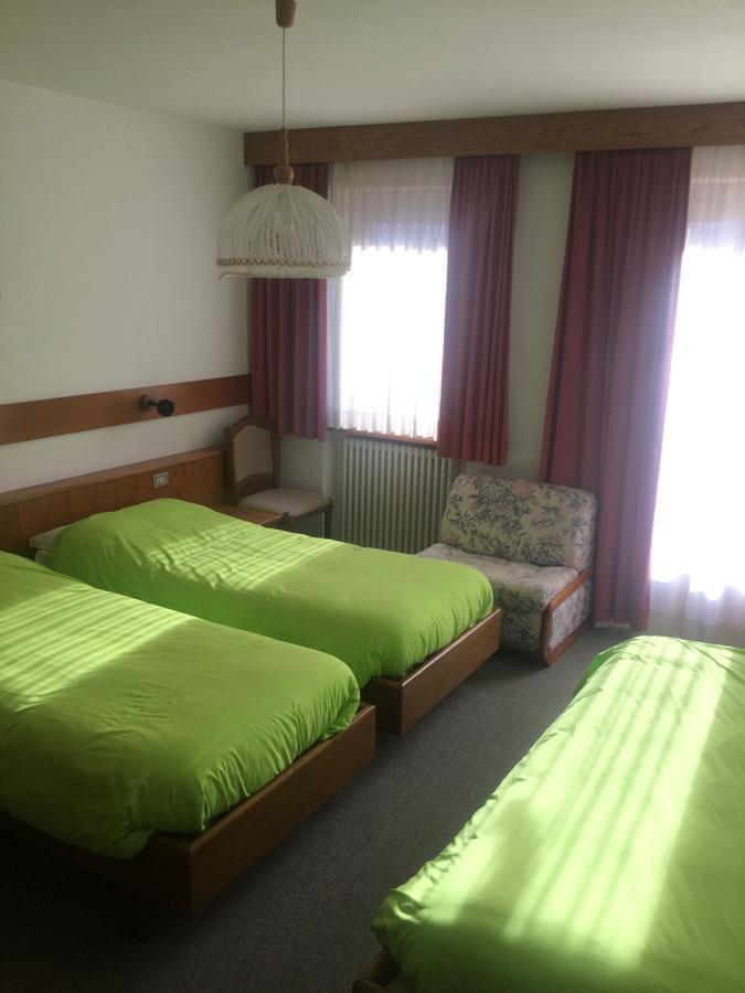 Hotel Alpenrose アッレゲ エクステリア 写真