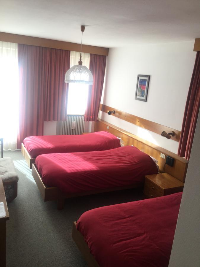 Hotel Alpenrose アッレゲ エクステリア 写真